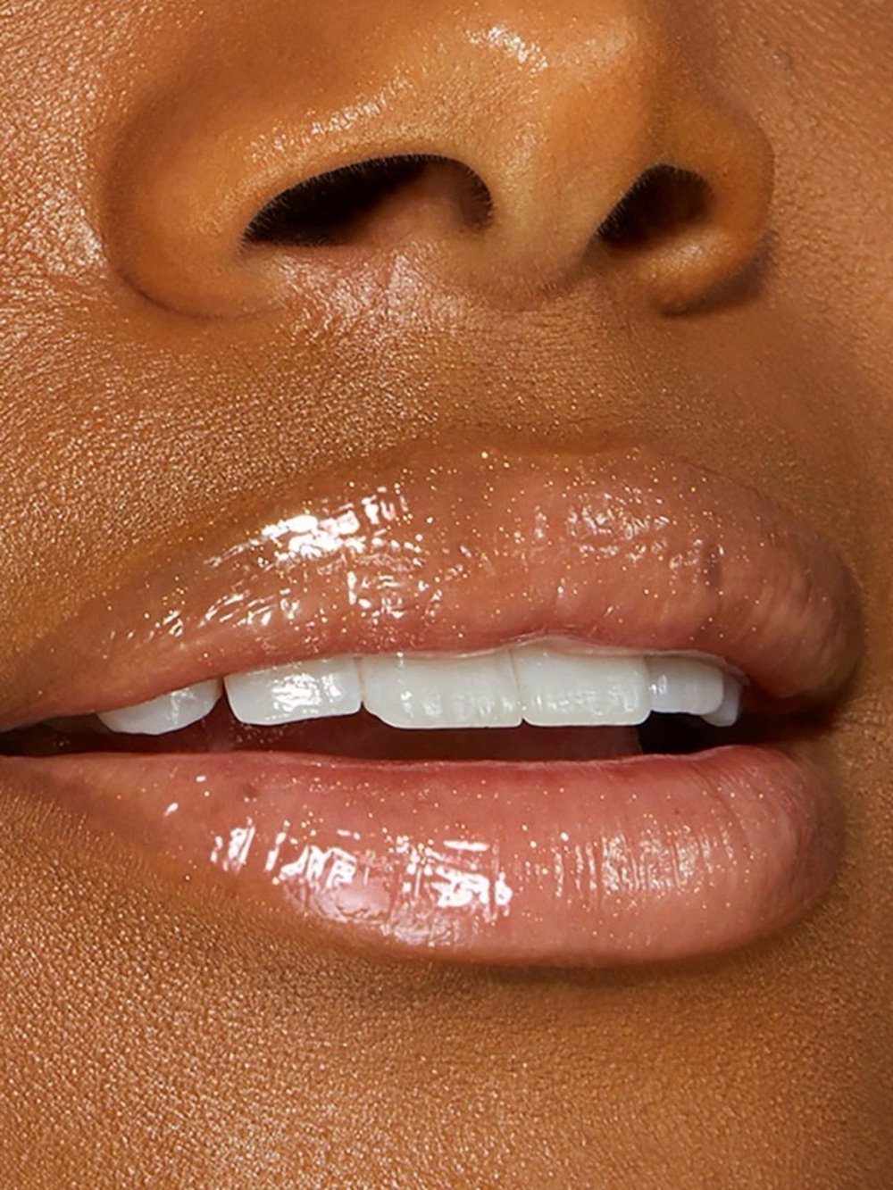 Too Faced Kissing Jelly Gloss in Kissably Delicious Pina Colada - Picture 5 of 13